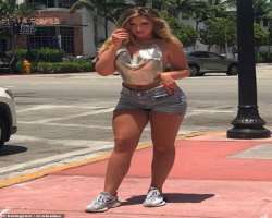 Ava once revealed that she spends more than $20,000 on her body and styling up. She states a very strong statement I would rather die hot than live ug